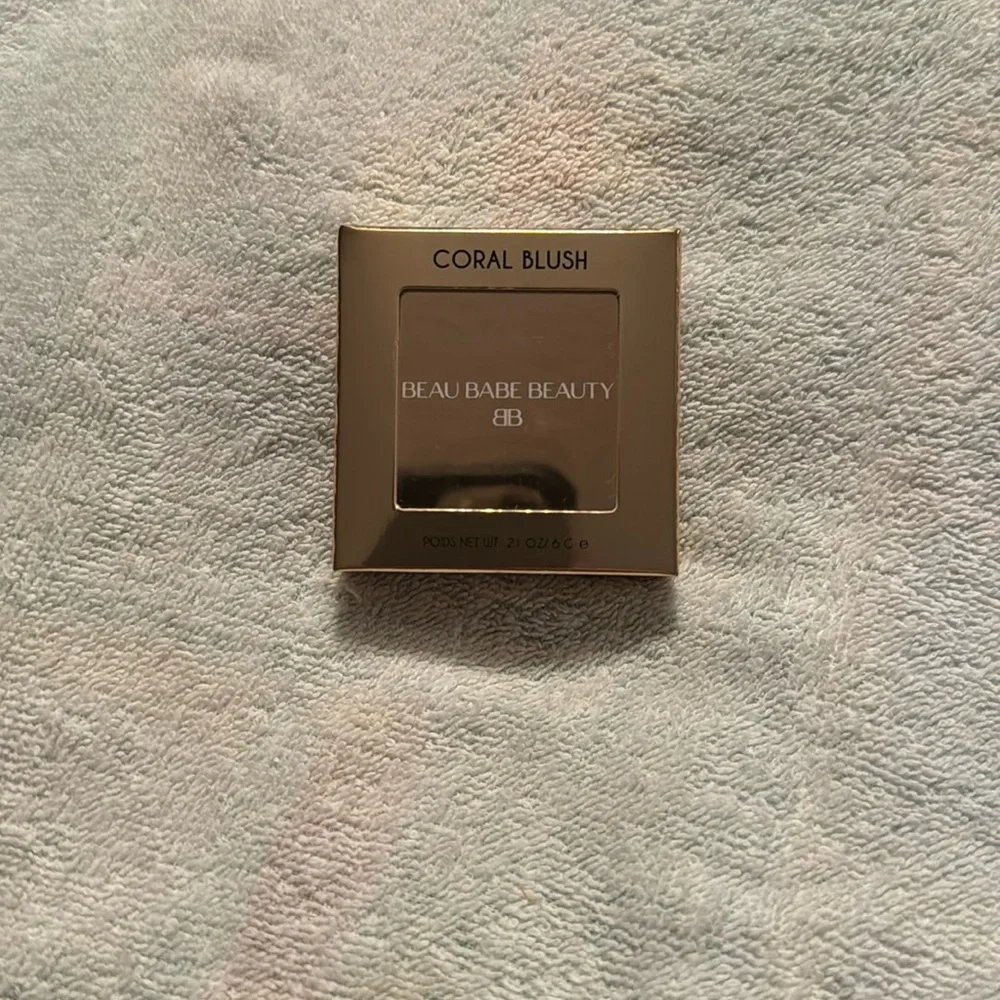 Beau Babe Beauty Coral Blush New .21 oz